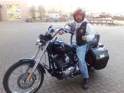Casco Roof Boxer v8 nero opaco
